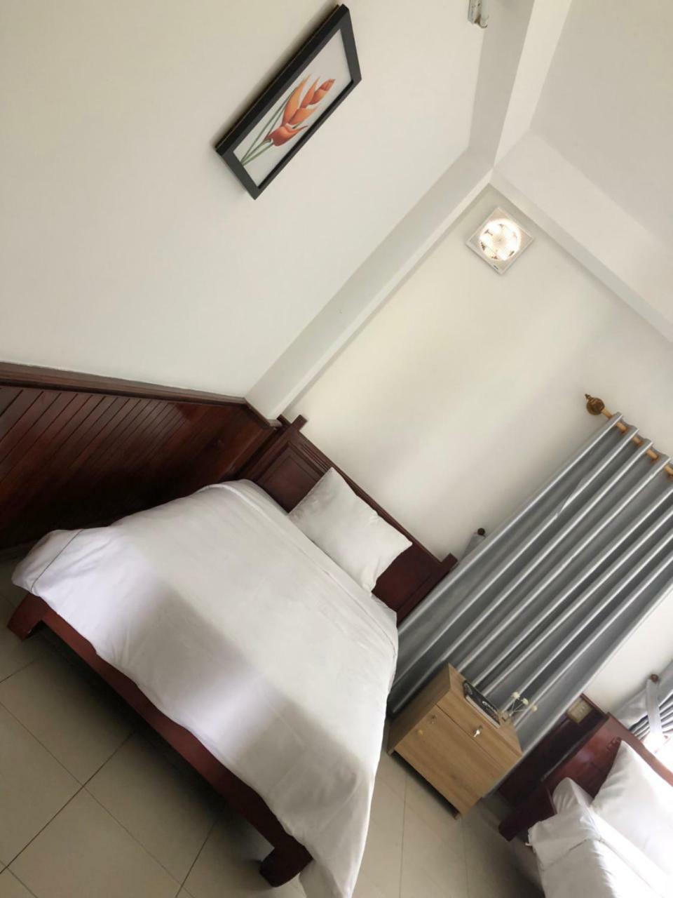 Viet Hostel Hue Exteriör bild